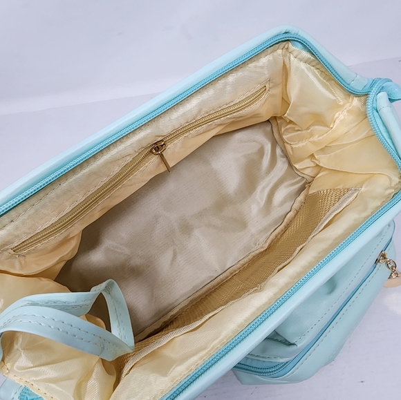 Makeup Case New 3 in One Aqua Waterproof Zipper Bag Brush Travel Bag - Picture 8 of 10